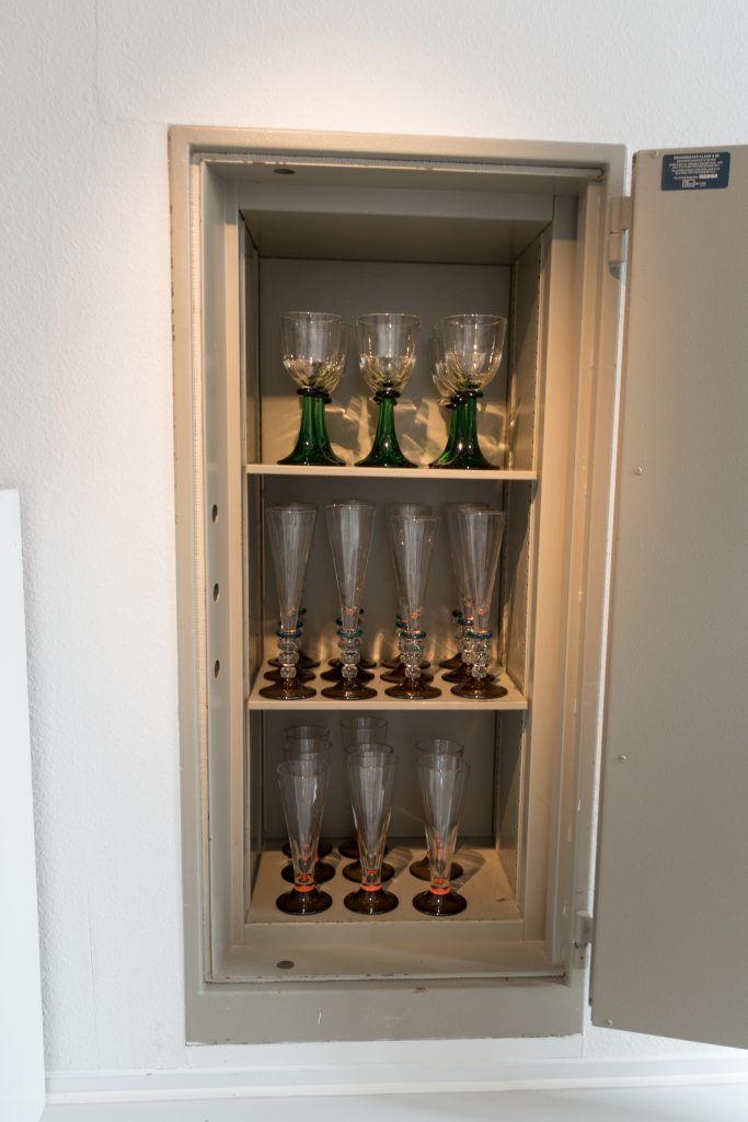 Glassworks, Places, Sweden