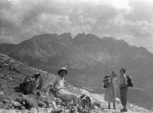 Connie, Family, Frank, People